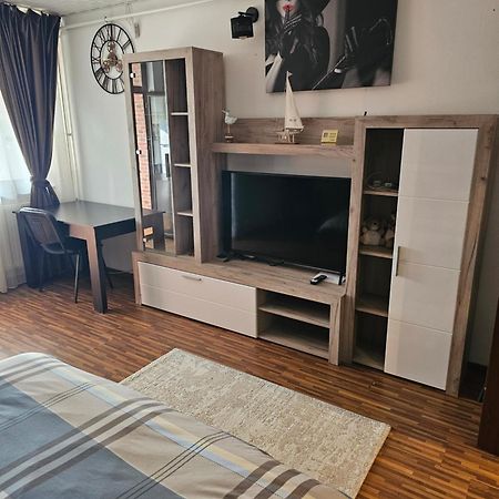Garsoniera Dary Bloc G2Str Mihai Bravu Turnu Măgurele Zewnętrze zdjęcie